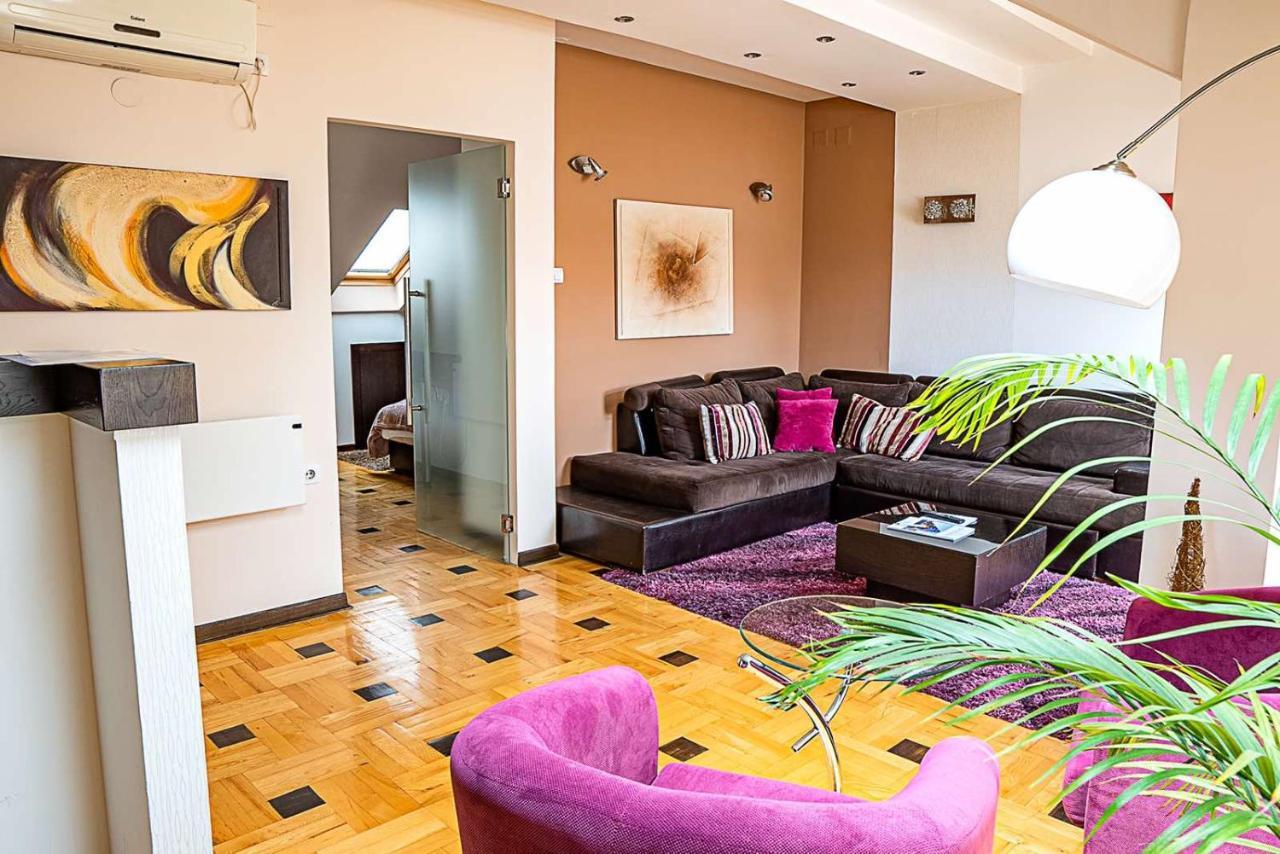 Pleasure Čair apartments Ni Extérieur photo